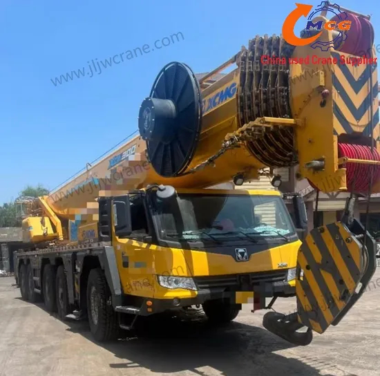 2021 XCMG 230 طن تستخدم رافعة الشاحنة جميع التضاريس مناسبة لمختلف السيناريوهات. في حالة ممتازة ، يرجى الاتصال بنا.