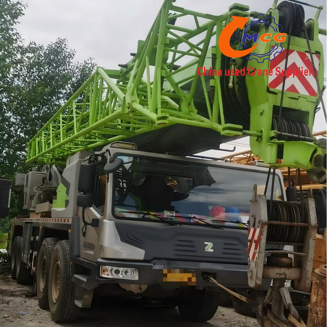 للبيع: 2021 Zoomlion 80-Ton 6 Decection Boom Crane المستخدمة مع ساعات عمل منخفضة