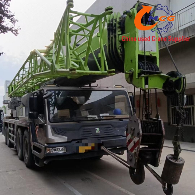2020 Zoomlion 80-Ton 5-Section Boom ZTC800V5 تستخدم شاحنة الرافعة. اتصل بنا إذا كنت مهتمًا.